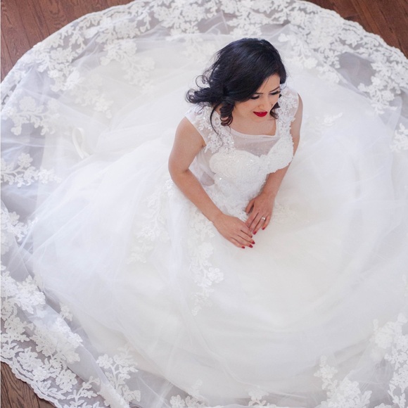 Ivory Wedding Dress - Make me an offer!
